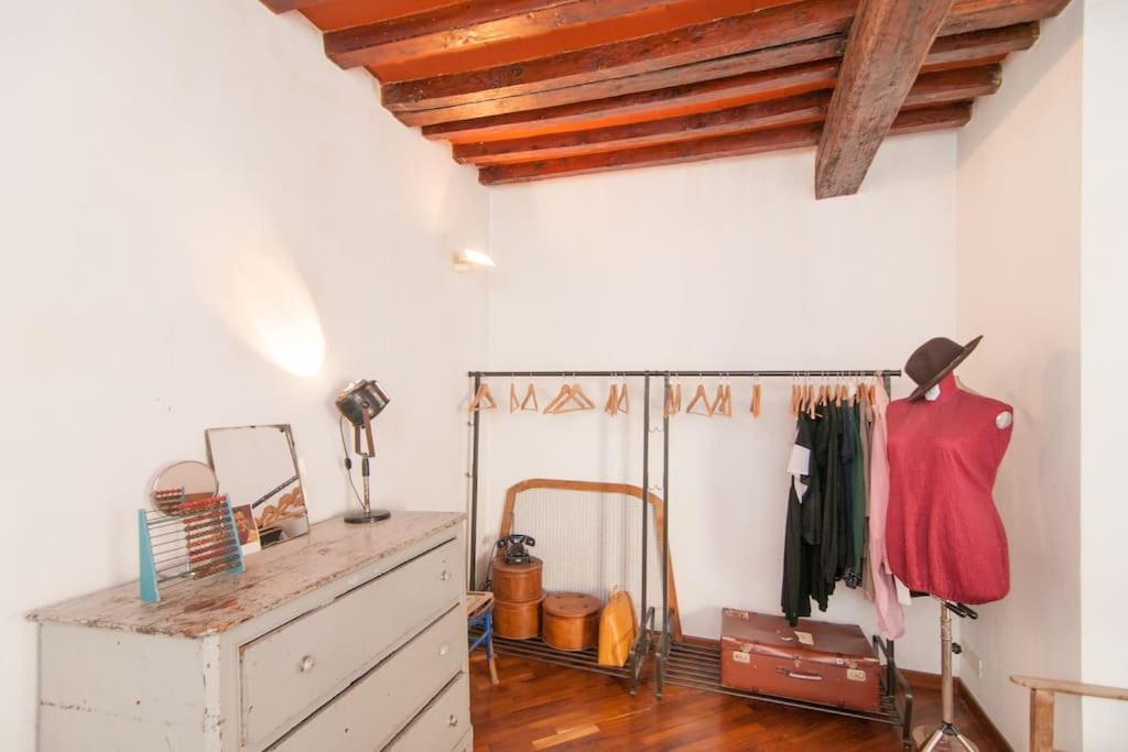 Romantic Apt In San Frediano Firenze Eksteriør billede
