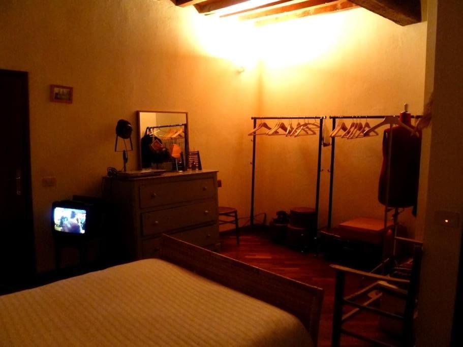 Romantic Apt In San Frediano Firenze Eksteriør billede
