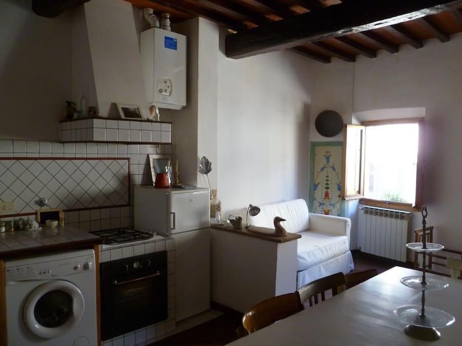 Romantic Apt In San Frediano Firenze Eksteriør billede