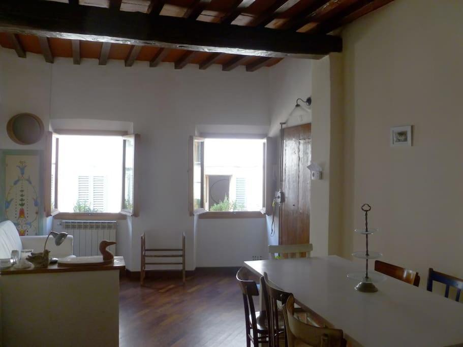 Romantic Apt In San Frediano Firenze Eksteriør billede